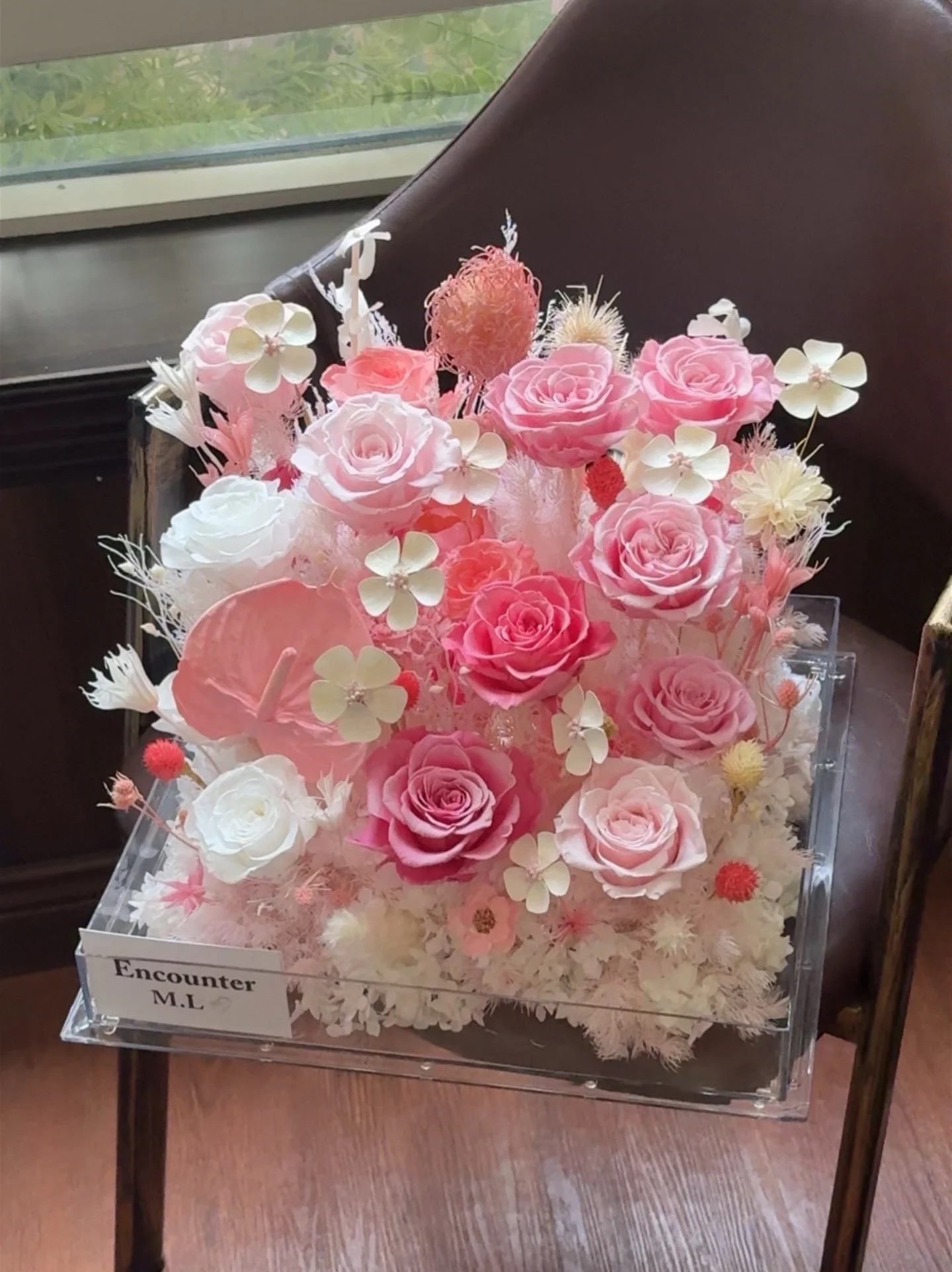 French Pink Luxury Preserved Rose Bouquet in Acrylic Box - 1-Year Freshness | Handcrafted Eternal Floral Gift