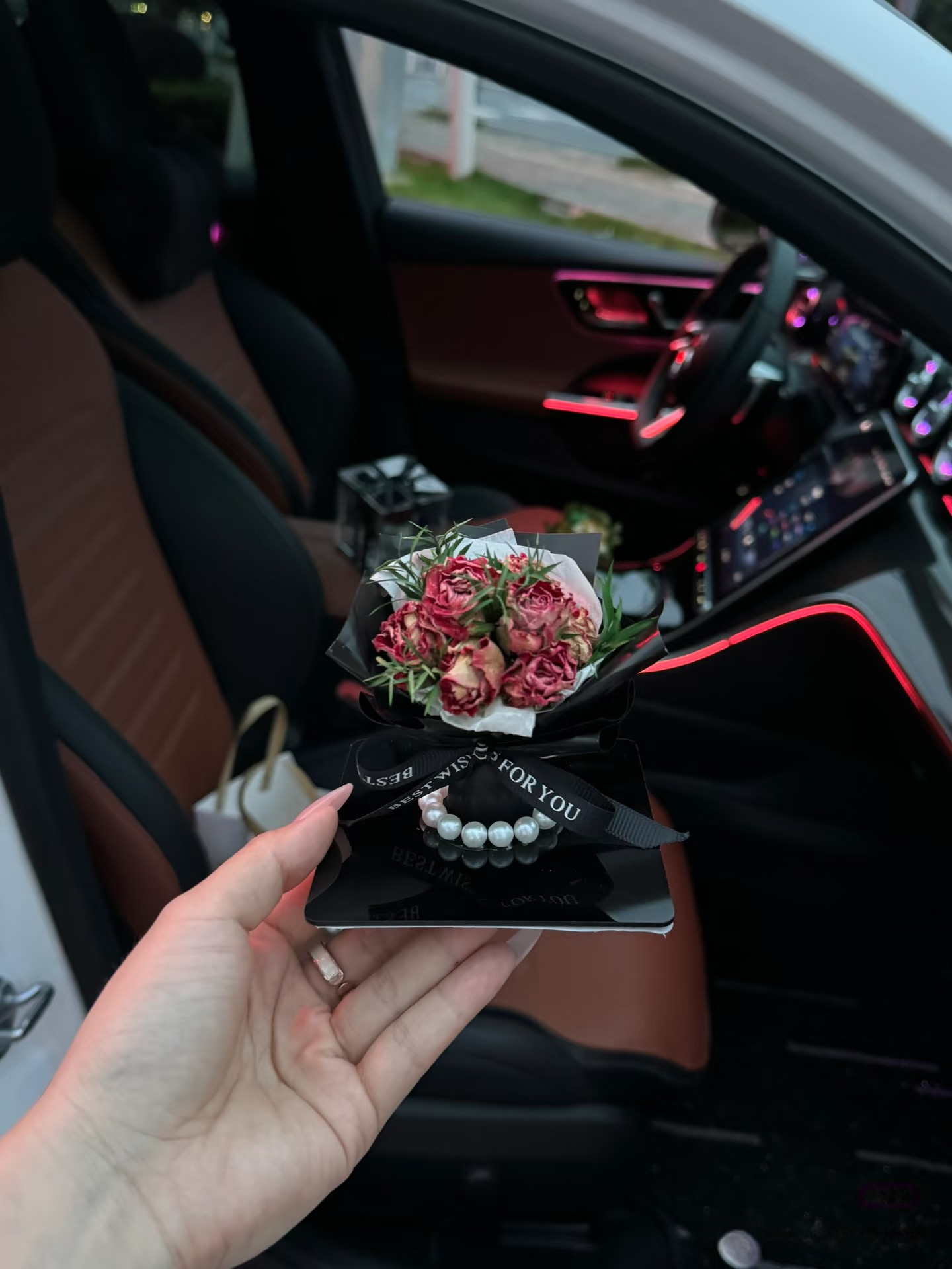 ROSAY Eternal Dash Bloom - Mini Dried Flower Car Decor with Pearl Accents | Elegant Dashboard Floral Ornament for Car Interior